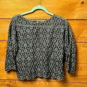 Cosmo Embroidered Lace Top Blouse 3/4 Sleeve Circle Pattern Sheer Gray EVEH